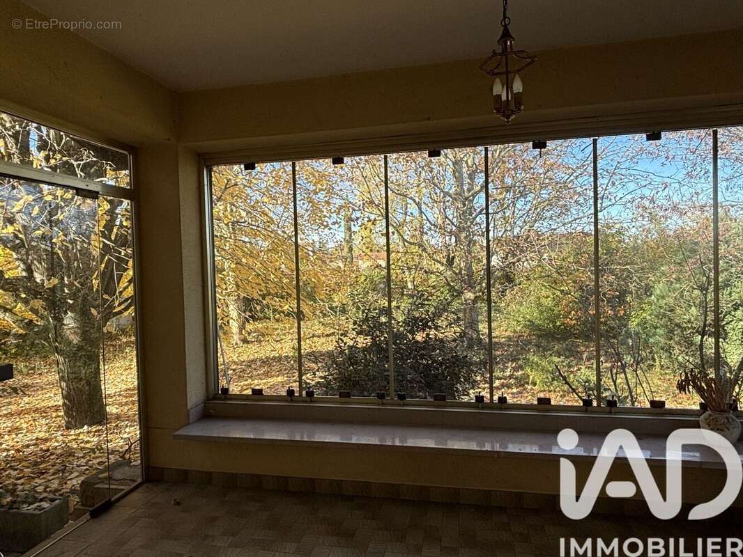 Photo 8 - Maison à LIMAS