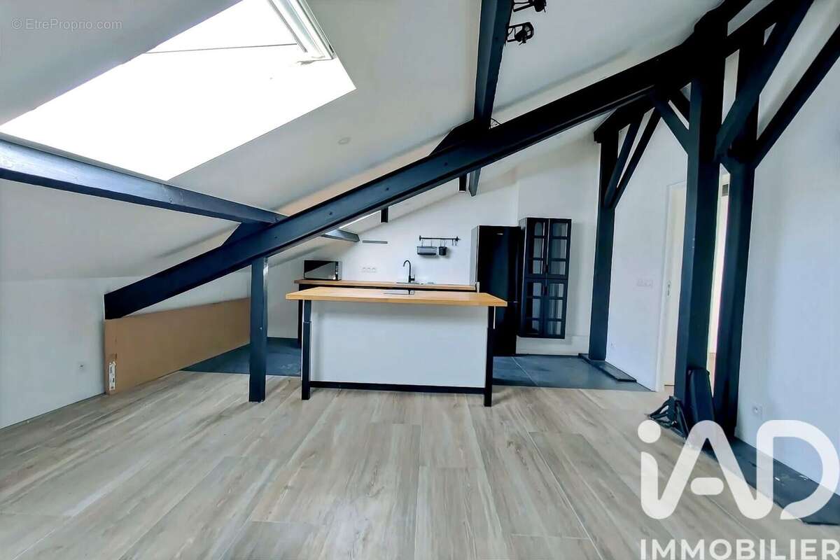 Photo 3 - Appartement à PARIS-20E