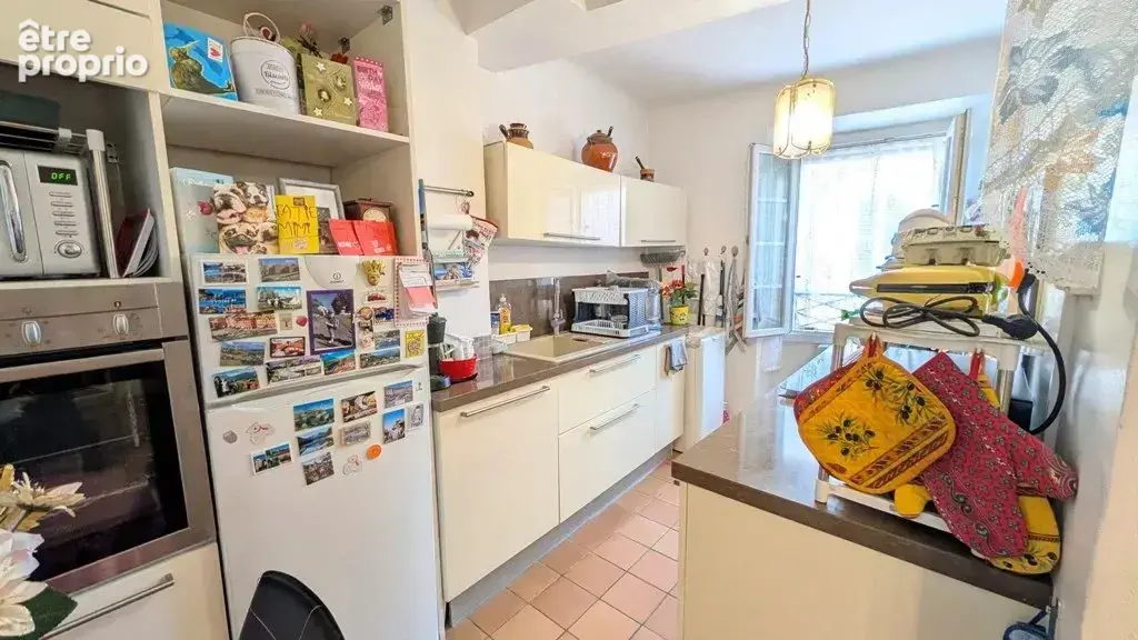 CARCES Appartement T3 2ème étage - photo 2