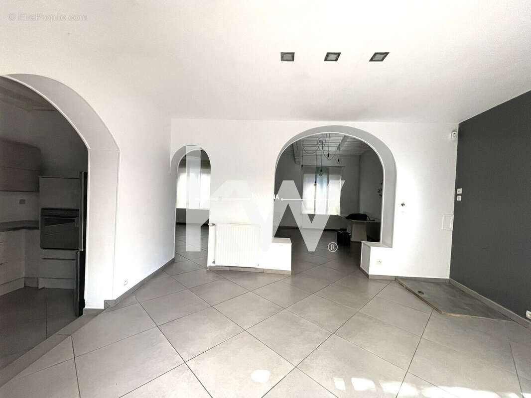 Maison 113 m² à Conde-Sur-L'escaut  - photo 2