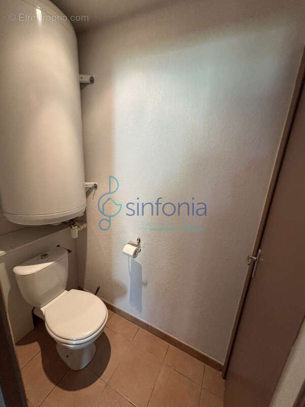 Maison à GALLARGUES-LE-MONTUEUX