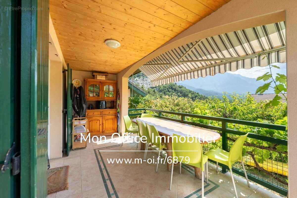 Référence : 6879-MTE - Maison T4 - 145 m² de jardin - proximité Lac - photo 4