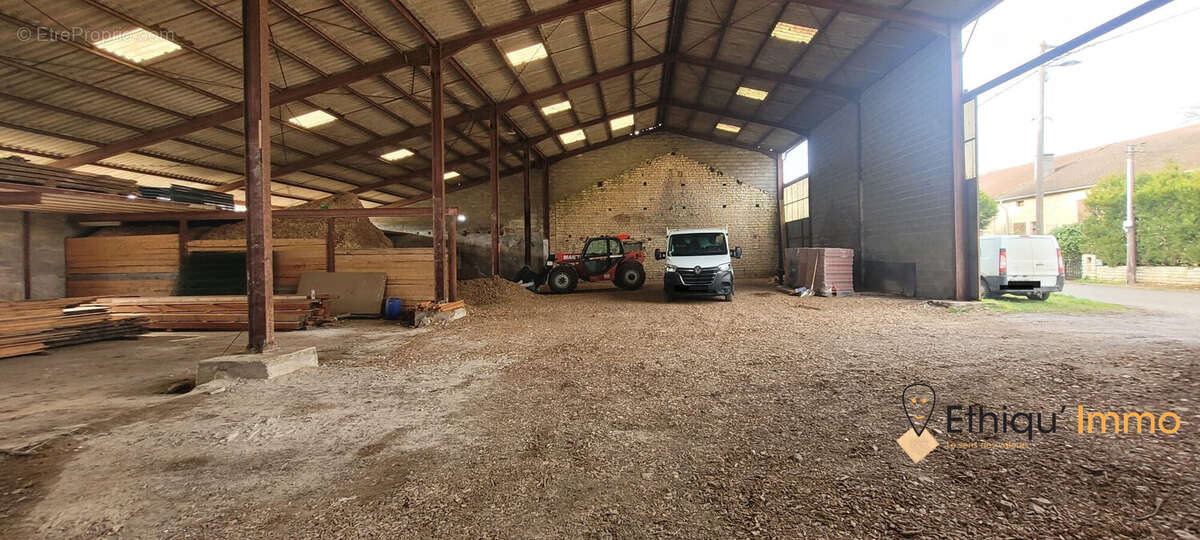 Terrain à OUDINCOURT