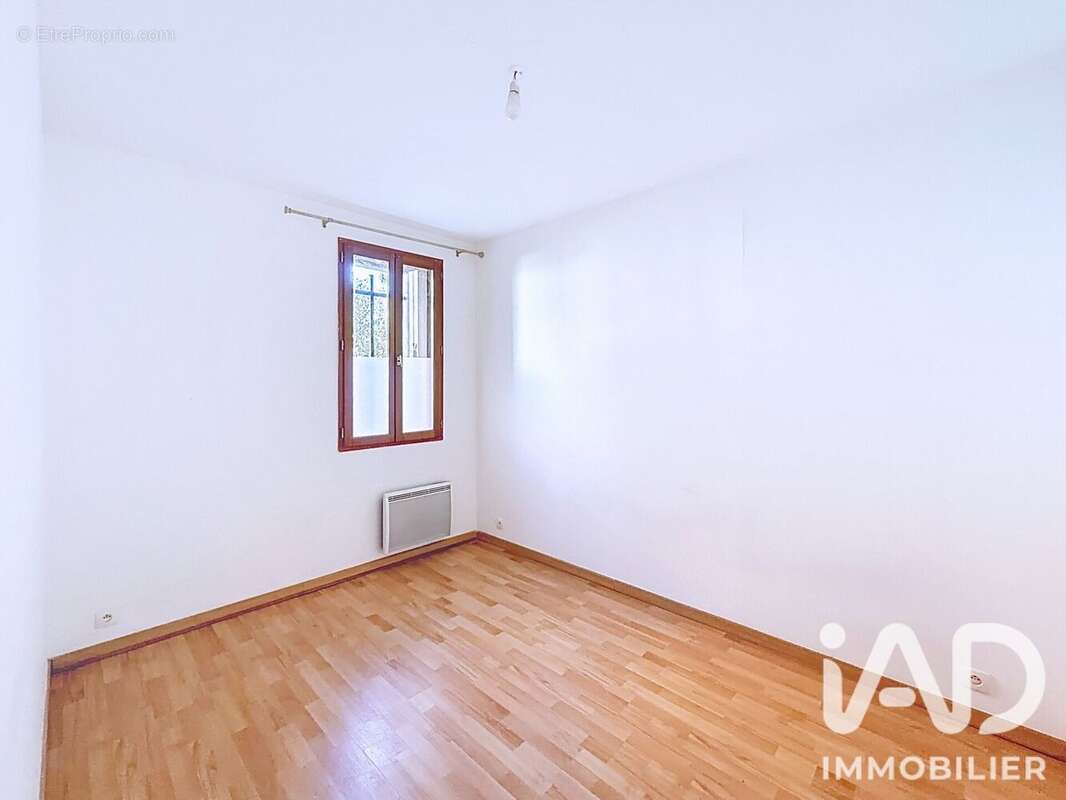 Appartement 37 m² à Montereau-Fault-Yonne  - photo 4