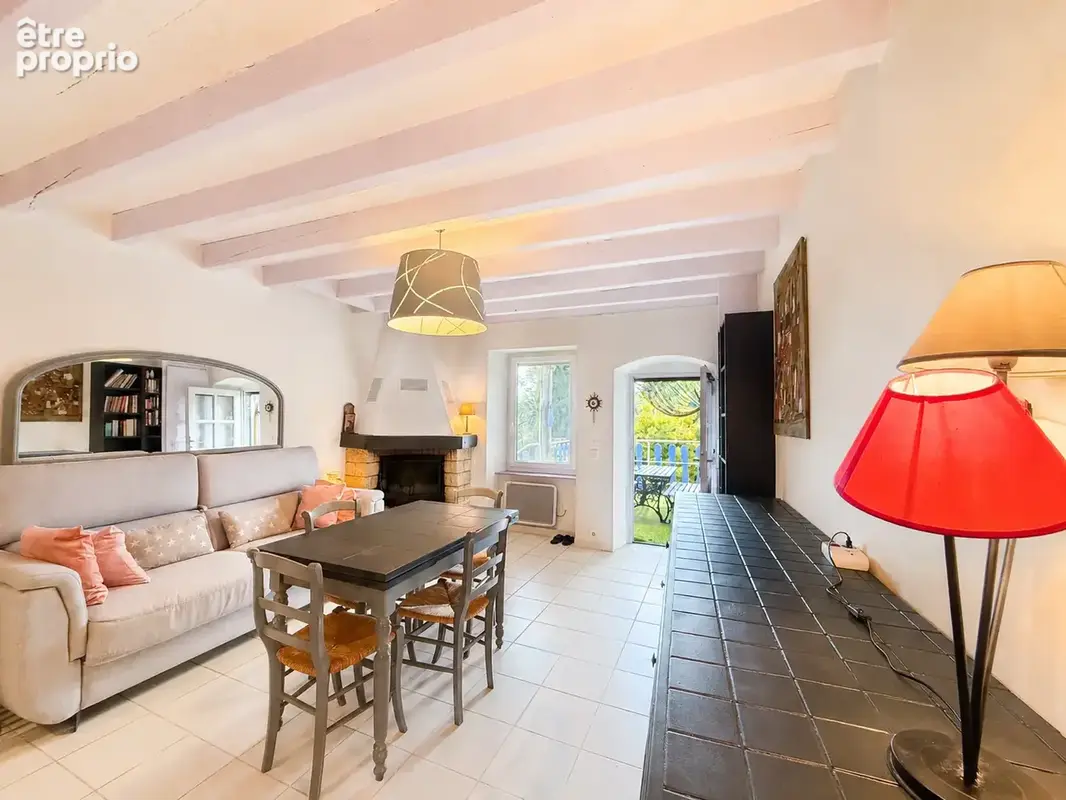 Maison en pierres à Véranne 40 m2 avec terrasse et cave voûtée - Environnement privilégié - photo 5