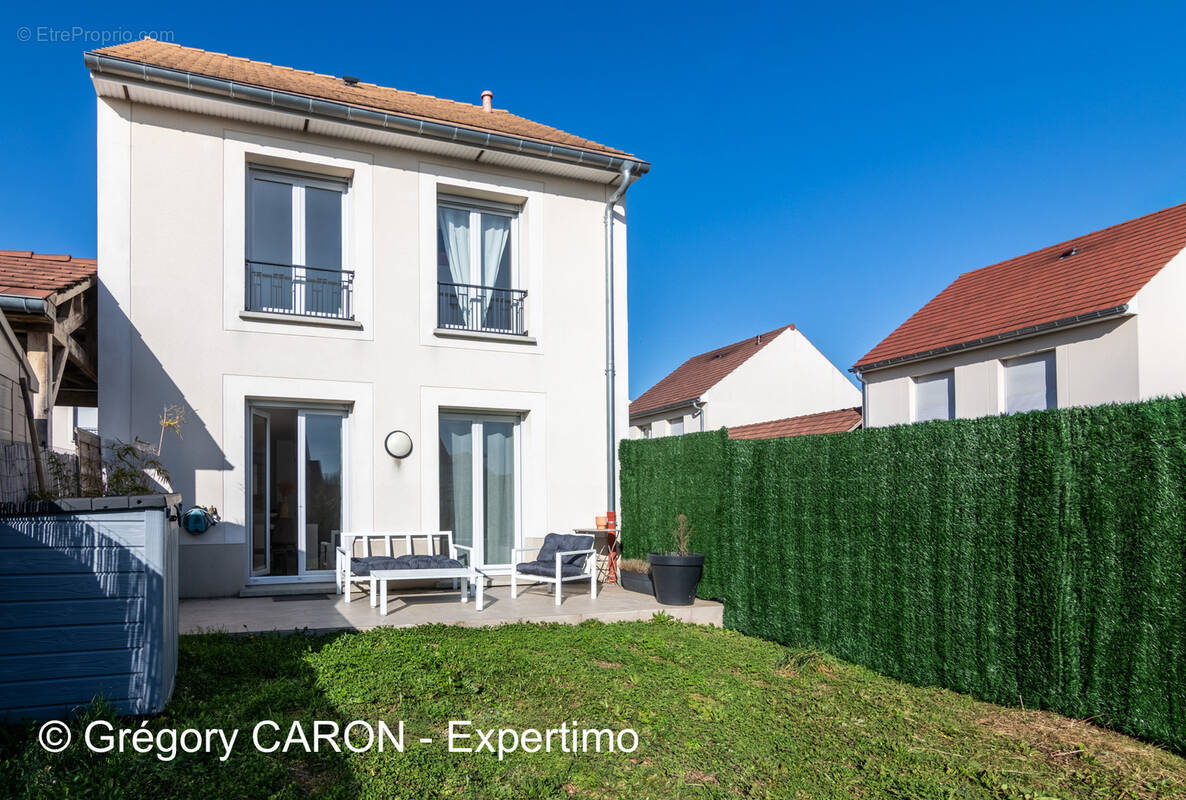 Maison à SAINT-WITZ