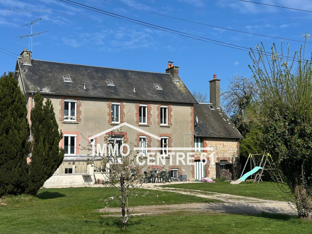 Maison à DOMFRONT
