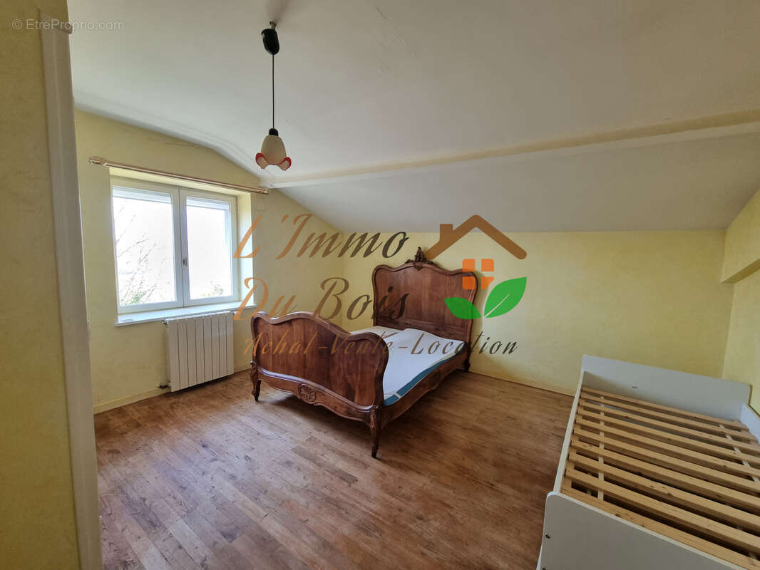 Maison à REVEL-TOURDAN