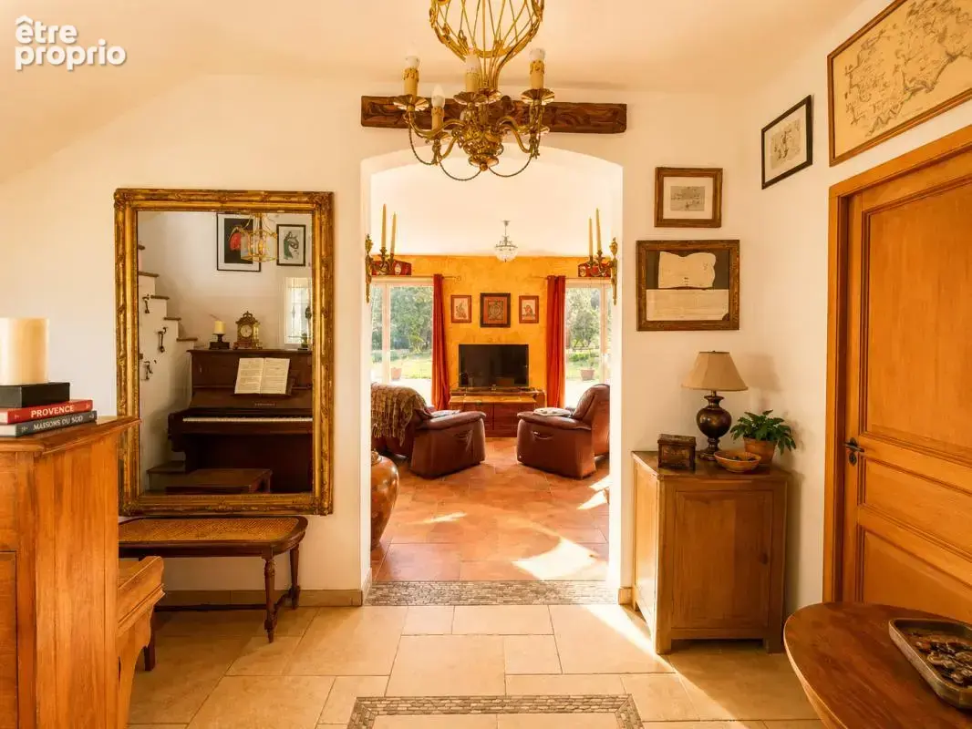 Magnifique propriété à Trets au calme sur parcelle de 4358 m² - photo 9