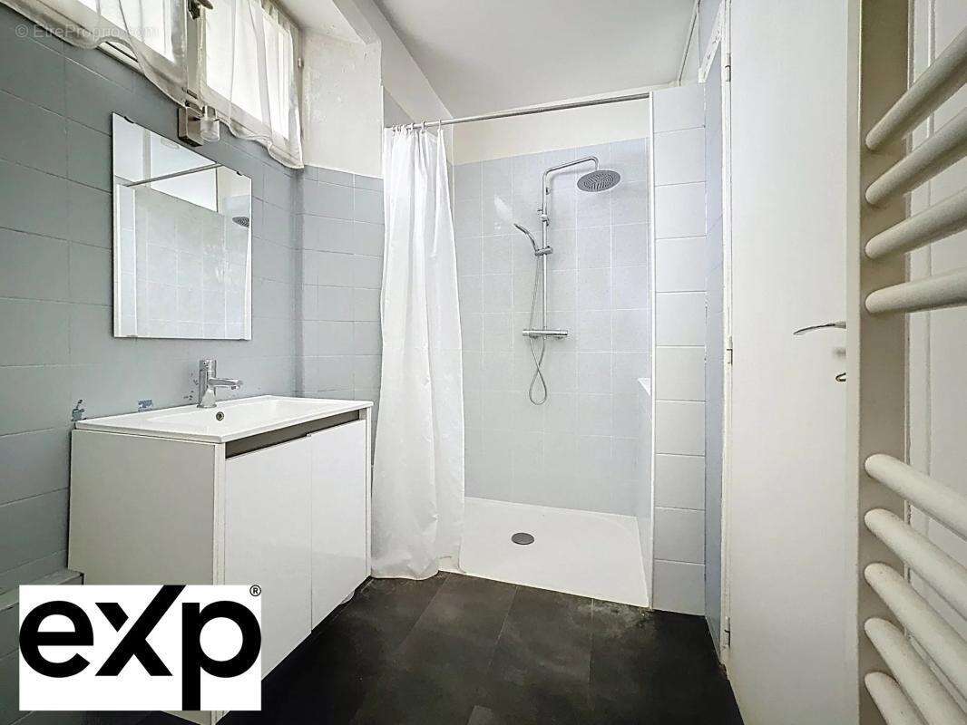 Maison à ASNIERES-SUR-SEINE