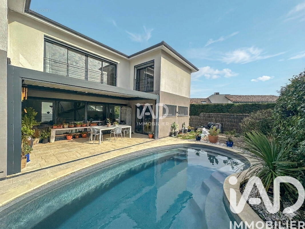 Photo 1 - Maison à SAINT-MEDARD-EN-JALLES