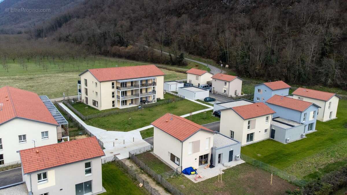 Maison 90 m² à Cognin-Les-Gorges  - photo 4