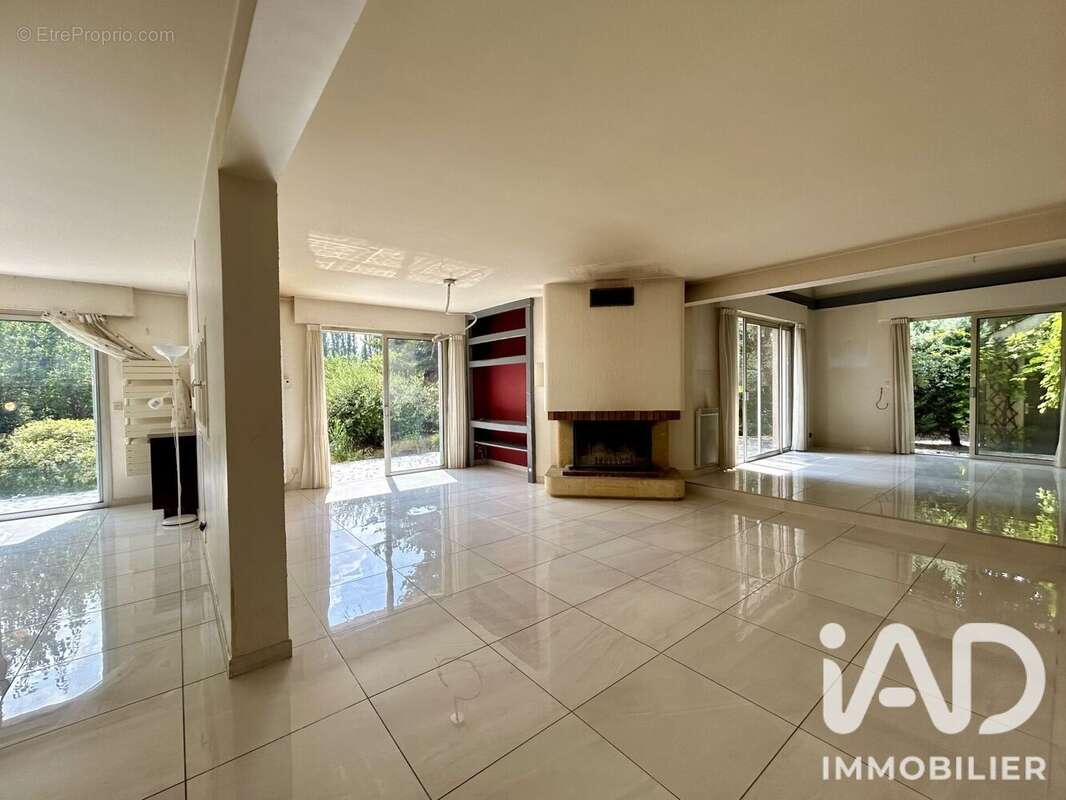 Maison 154 m² à Herblay  - photo 2