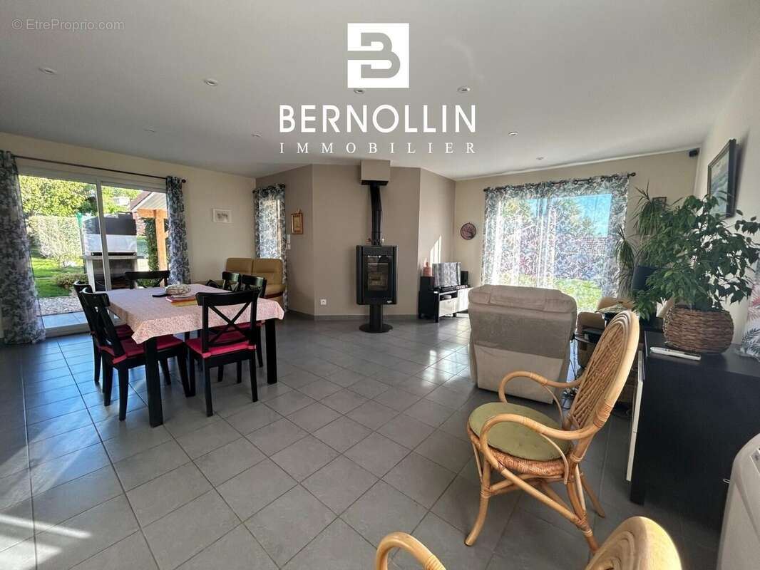 Maison à AMBERIEU-EN-BUGEY