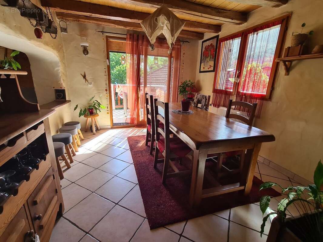 Maison 148 m² à Verrens-Arvey  - photo 7