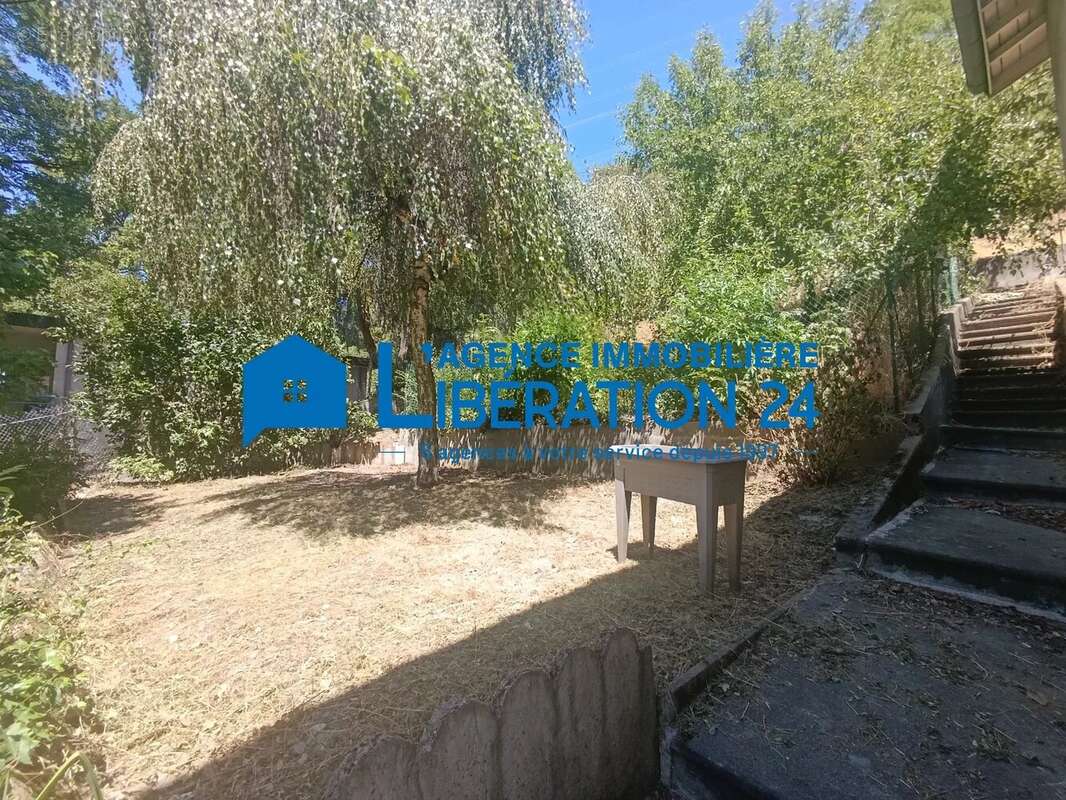 Maison de 5 pièces à Saint-Étienne  108 m² - photo 4