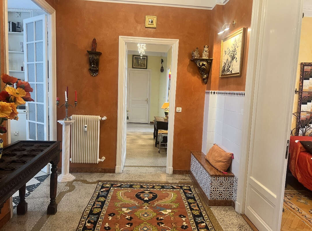 Appartement à MENTON