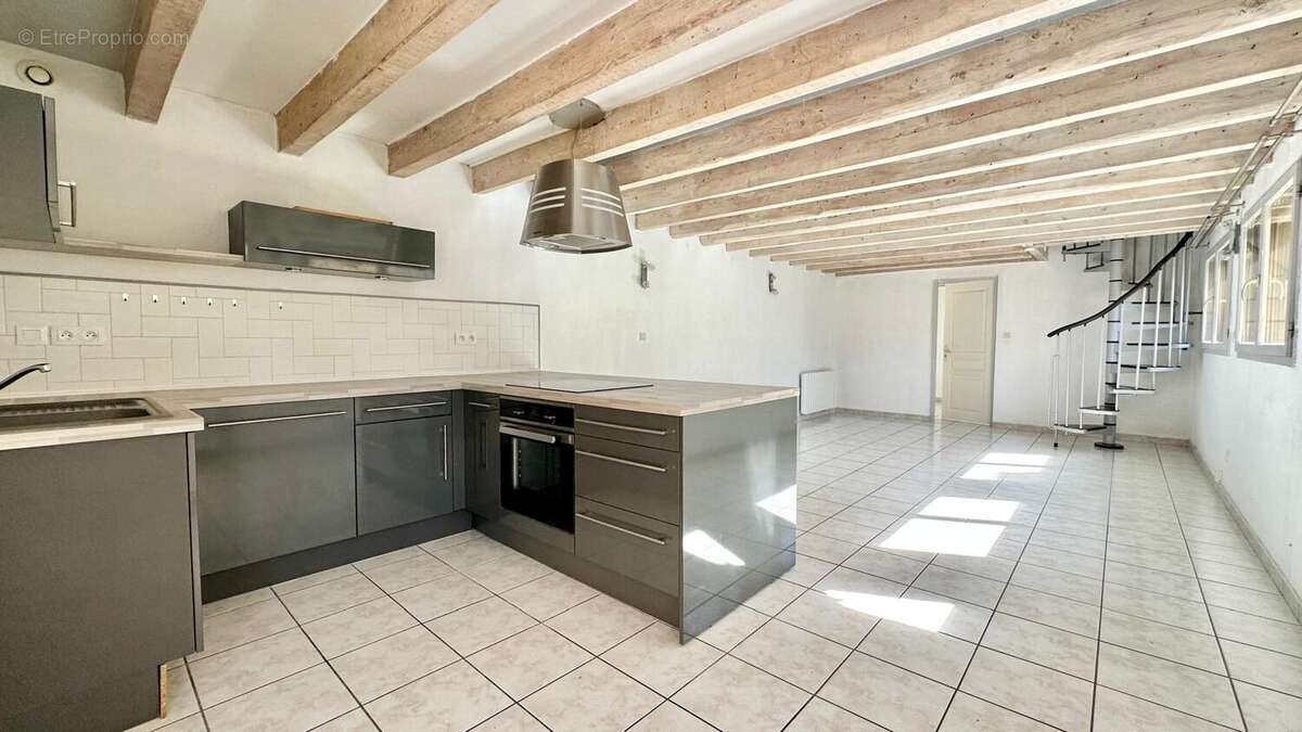 Maison 120 m² à Annecy  - photo 4