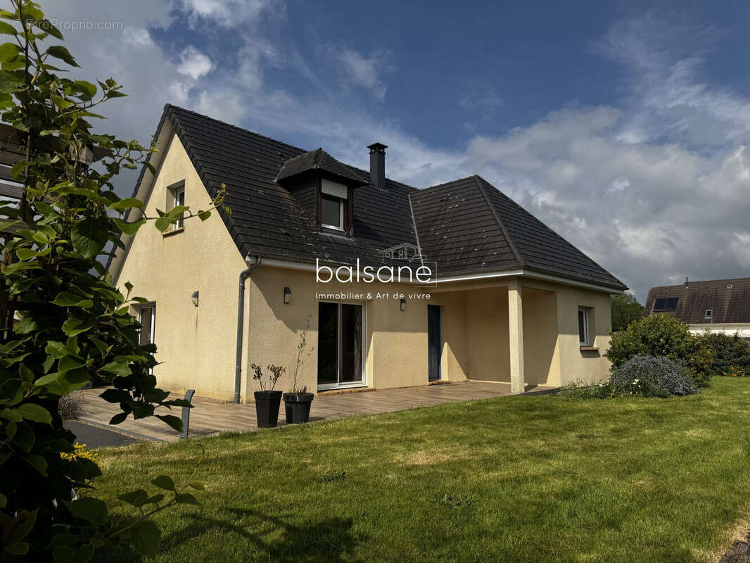 Maison à BOURG-ACHARD