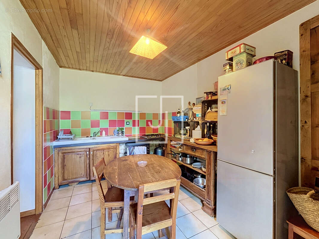 À vendre   Appartement avec jardin privatif et double garage   Jausiers (04850) - photo 9