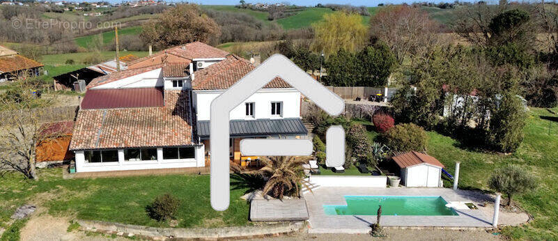 Maison à PAULHAC