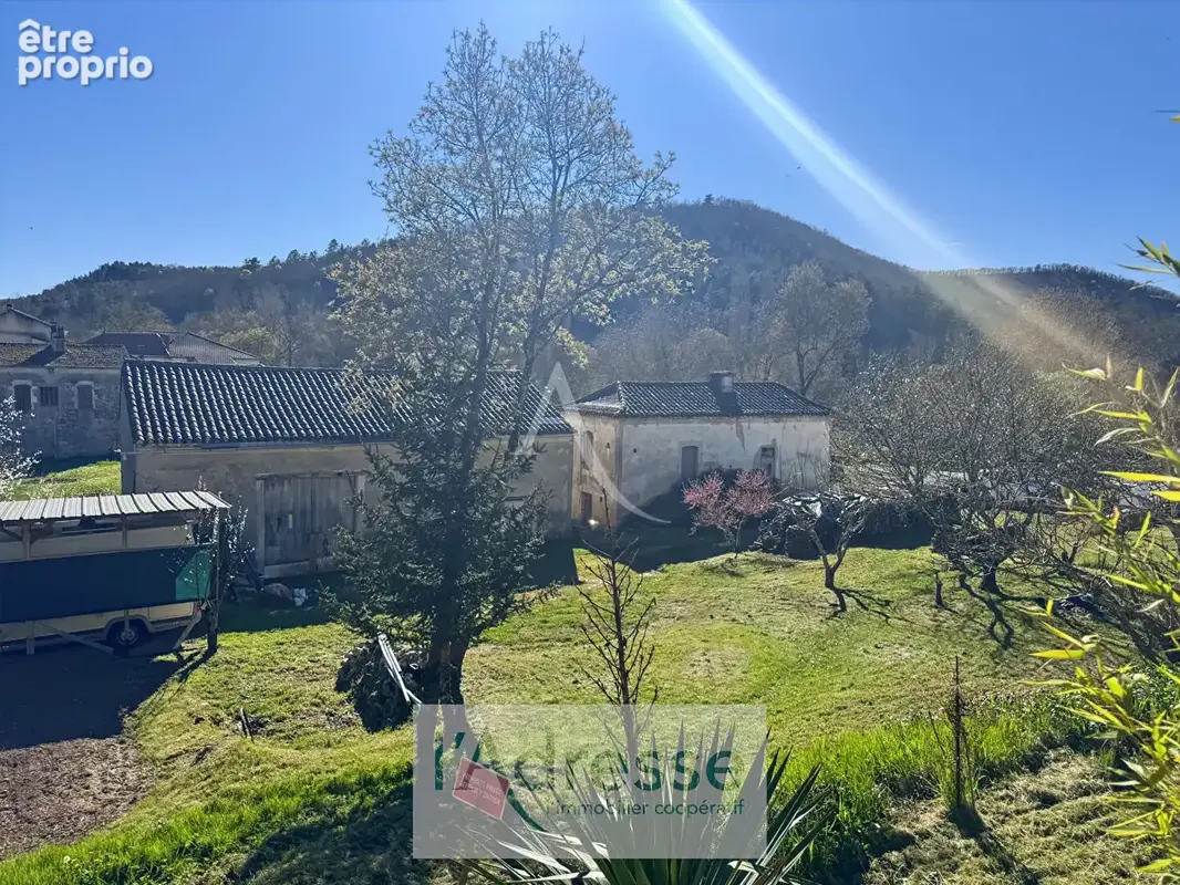 Ensemble de caractère en pierre, fort potentiel dans la vallée du Lot - photo 16