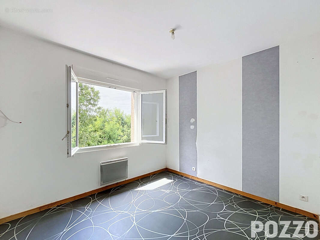A vendre maison de bourg de 4 pieces (79m²) a la graverie (14) - photo 4