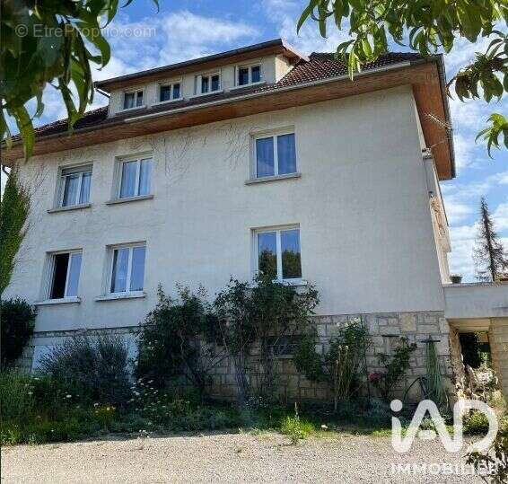 Maison 190 m² à Ornans  - photo 5