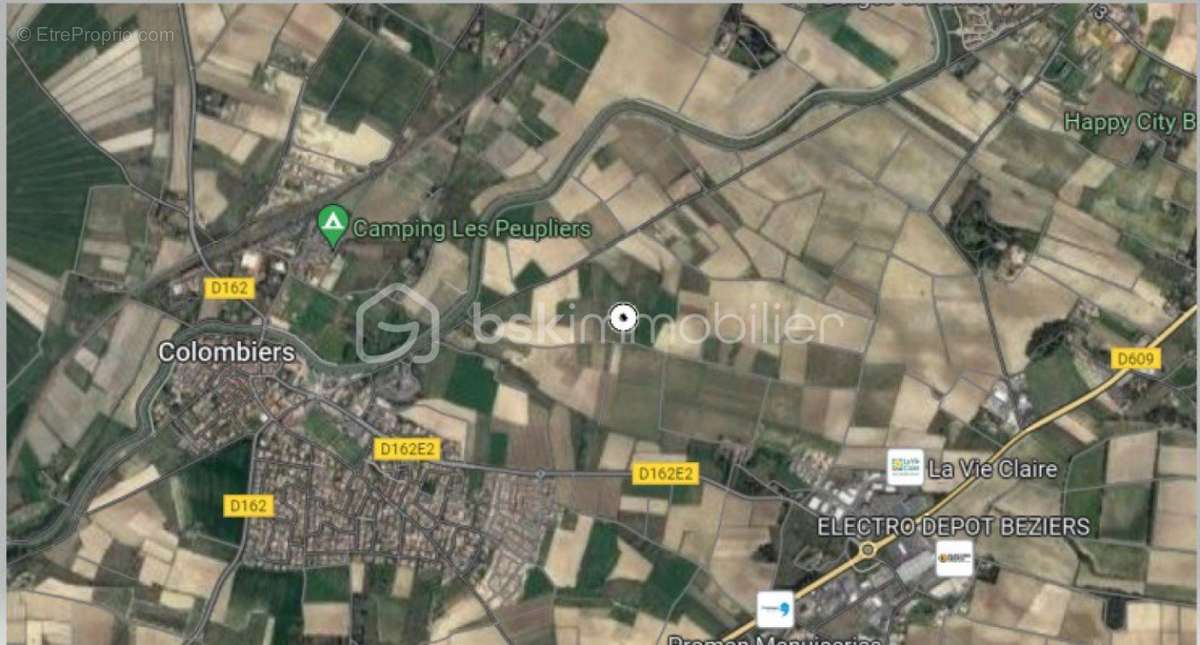 Terrain à COLOMBIERS
