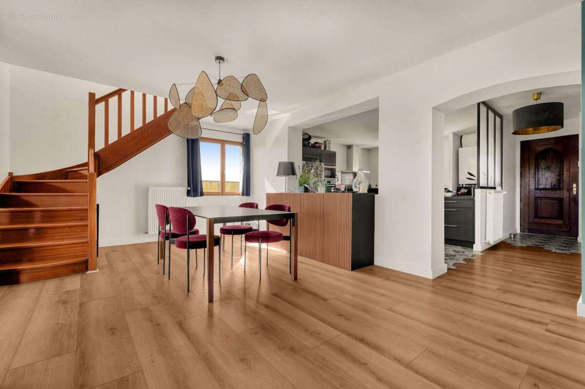 Maison à SAINT-ALBAN