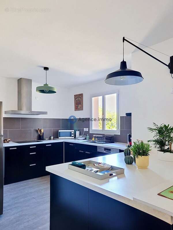 Maison à CHANNAY-SUR-LATHAN