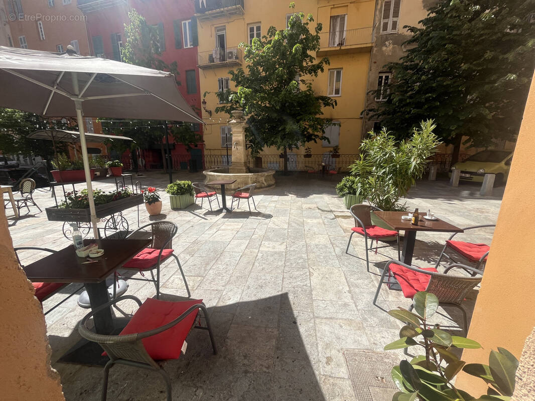 Commerce à SAN-MARTINO-DI-LOTA