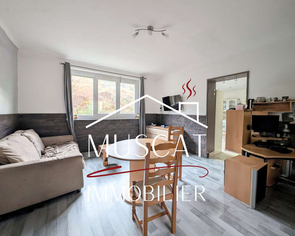 Appartement à BOURGOIN-JALLIEU