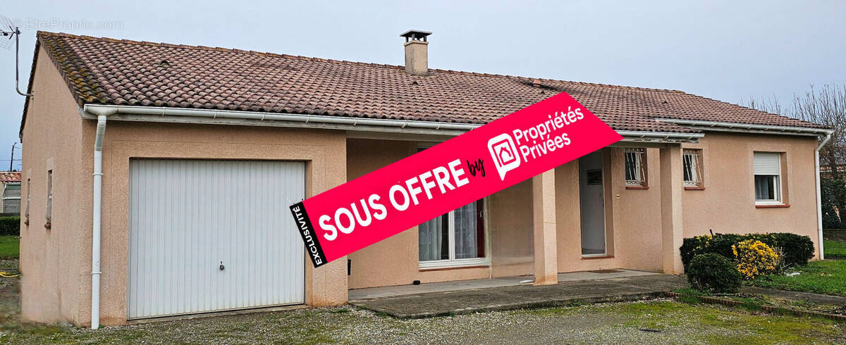 Maison à SAINT-CLAR-DE-RIVIERE