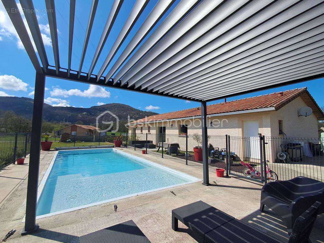 Maison à TIBIRAN-JAUNAC