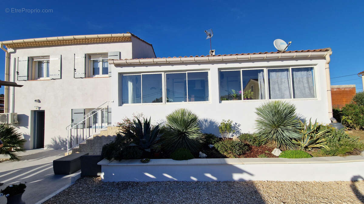 Maison à SAINT-MARTIN-DE-VALGALGUES