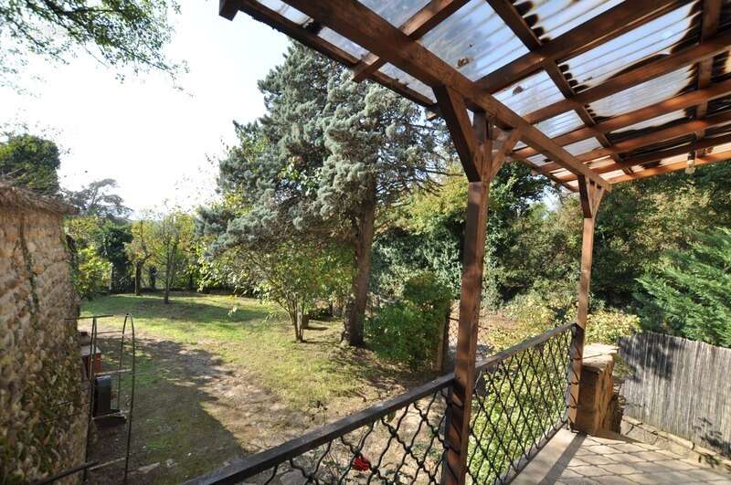 Maison à LAPEYROUSE-MORNAY