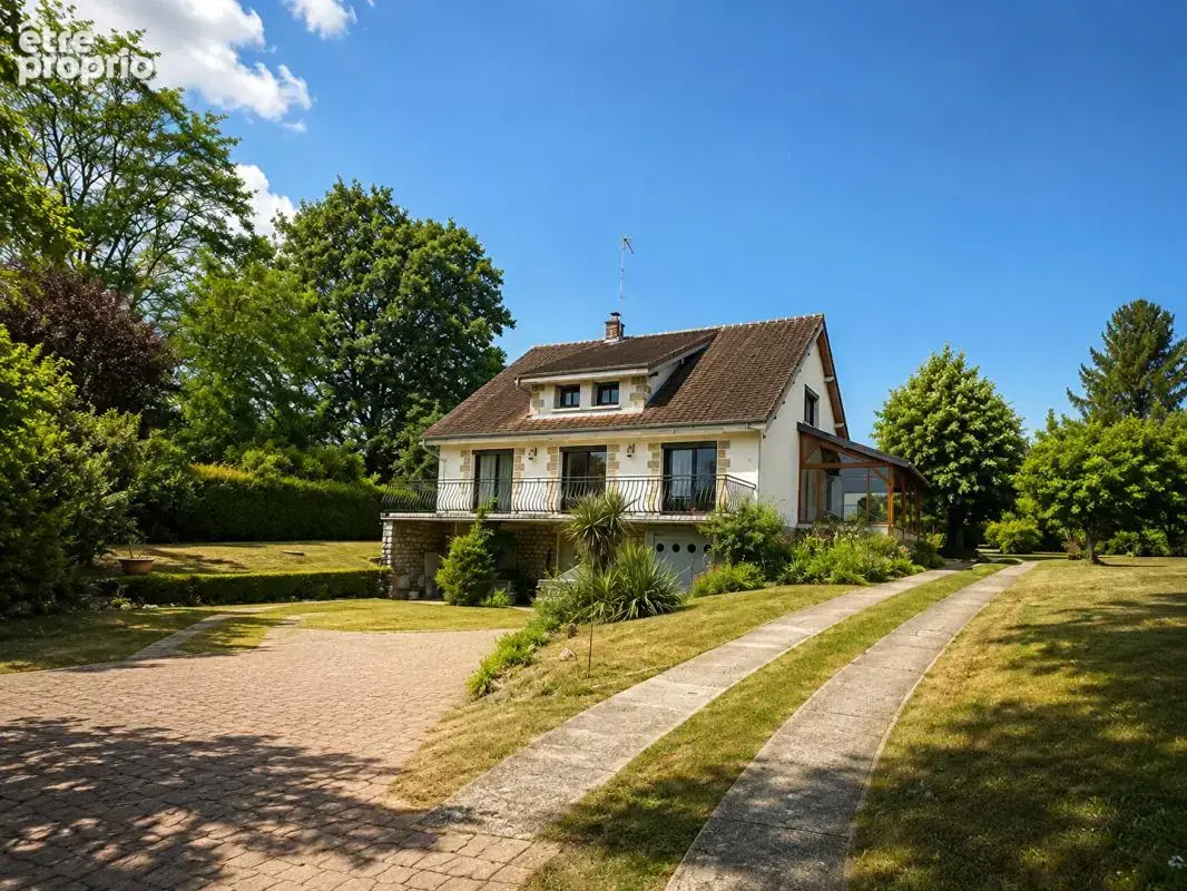 Maison à CERNY