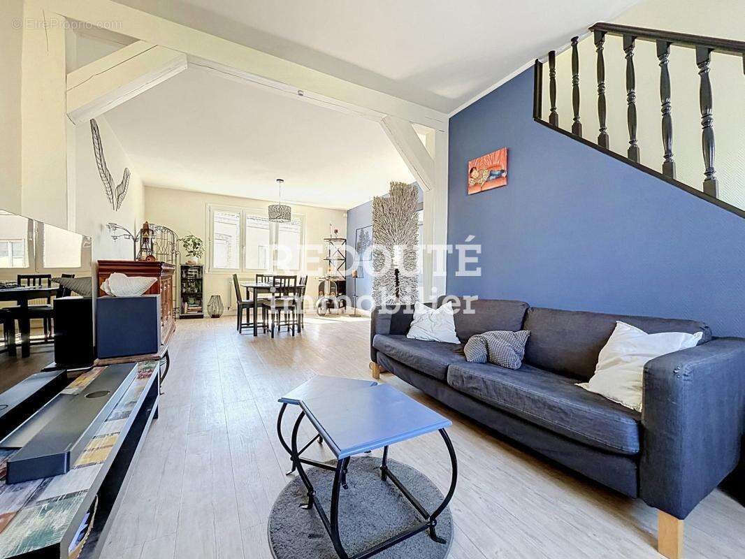 EXCLUSIVITÉ – Immeuble de rapport à usage mixte – Quartier Sainte-Anne à Reims - photo 4