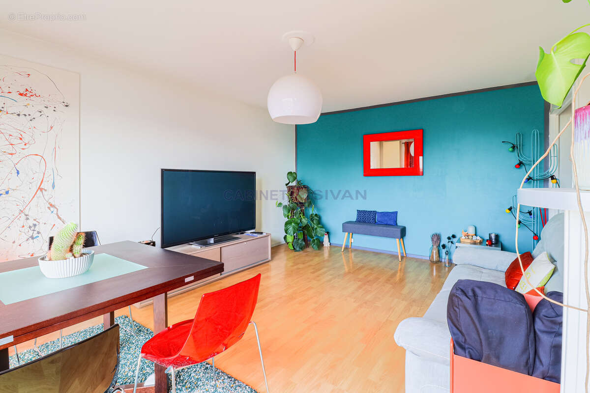 Appartement 4 Pièces - CHATOU - photo 2