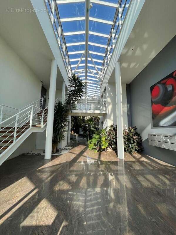 Commerce à BORDEAUX