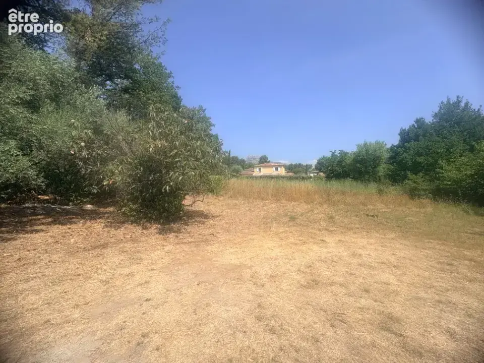 Terrain 1 330 m² à vendre à Aubagne (13400) - photo 4