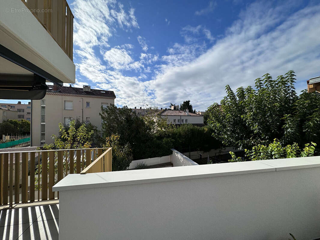Appartement à GUILHERAND-GRANGES