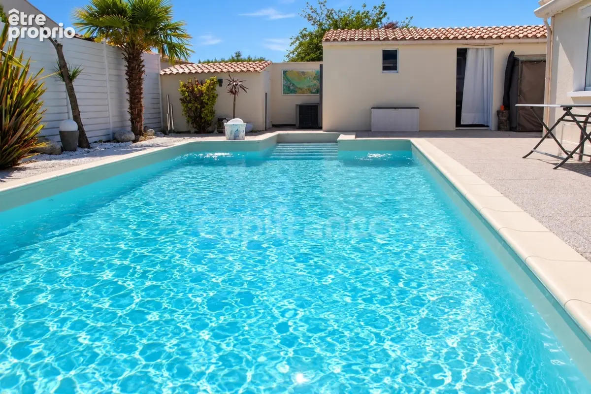 Saujon – maison de plain pied 3 chambres avec piscine - photo 3