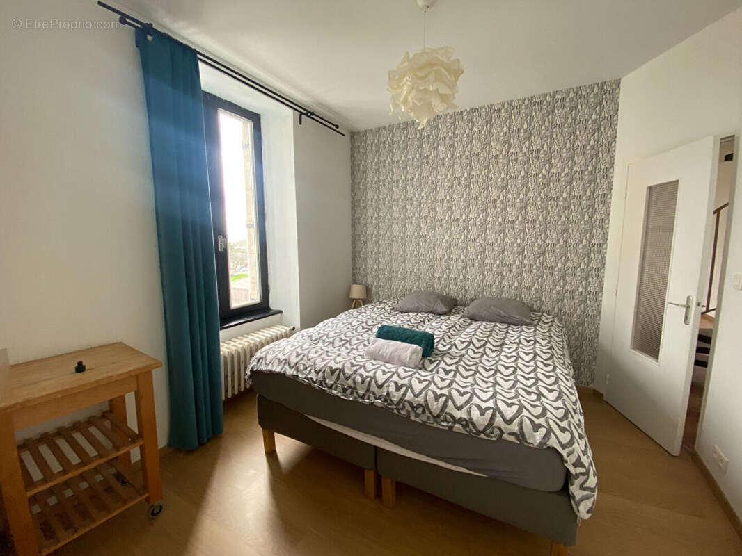 Appartement à LE RELECQ-KERHUON