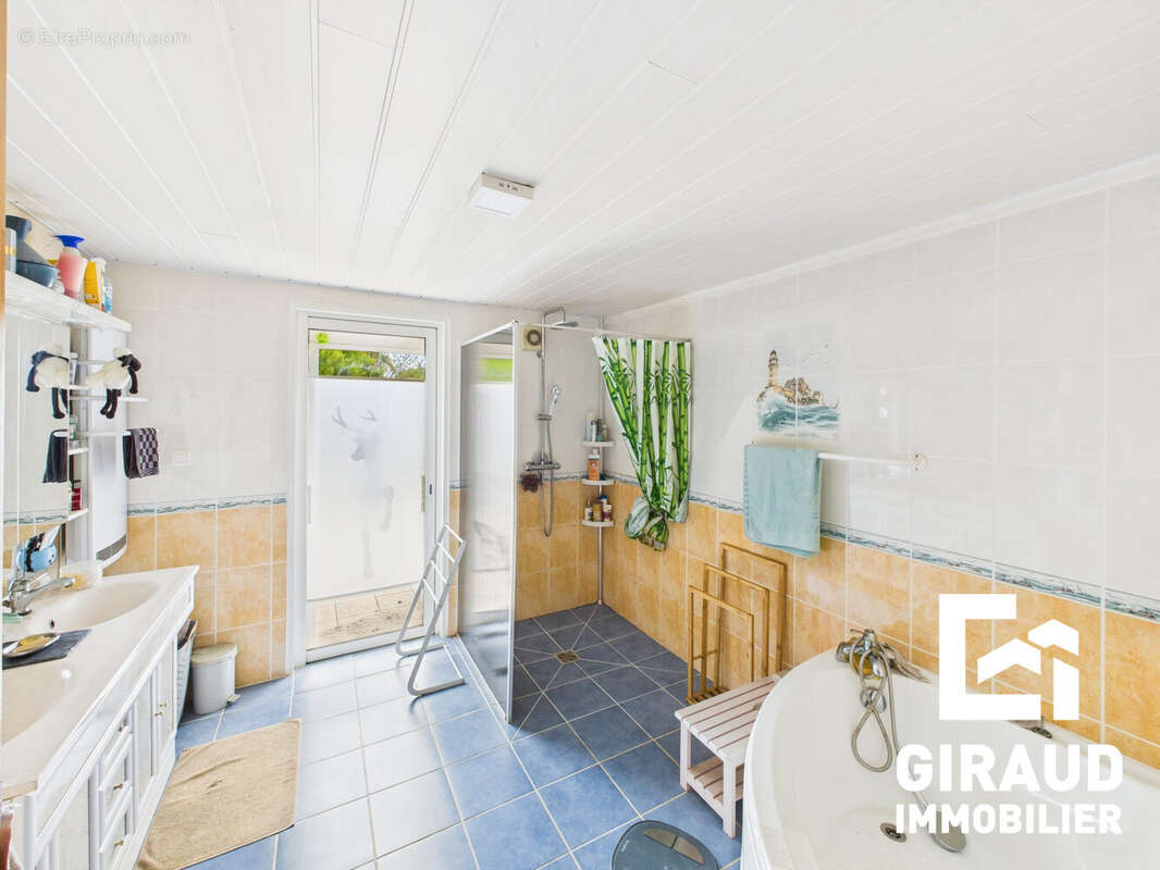 Maison à LE CHAMP-SAINT-PERE