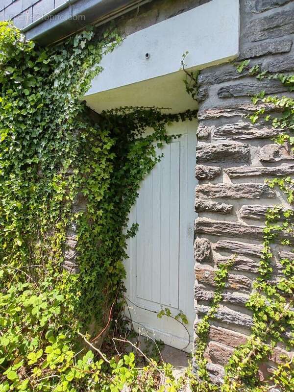 Appartement à PLOUNEOUR-MENEZ