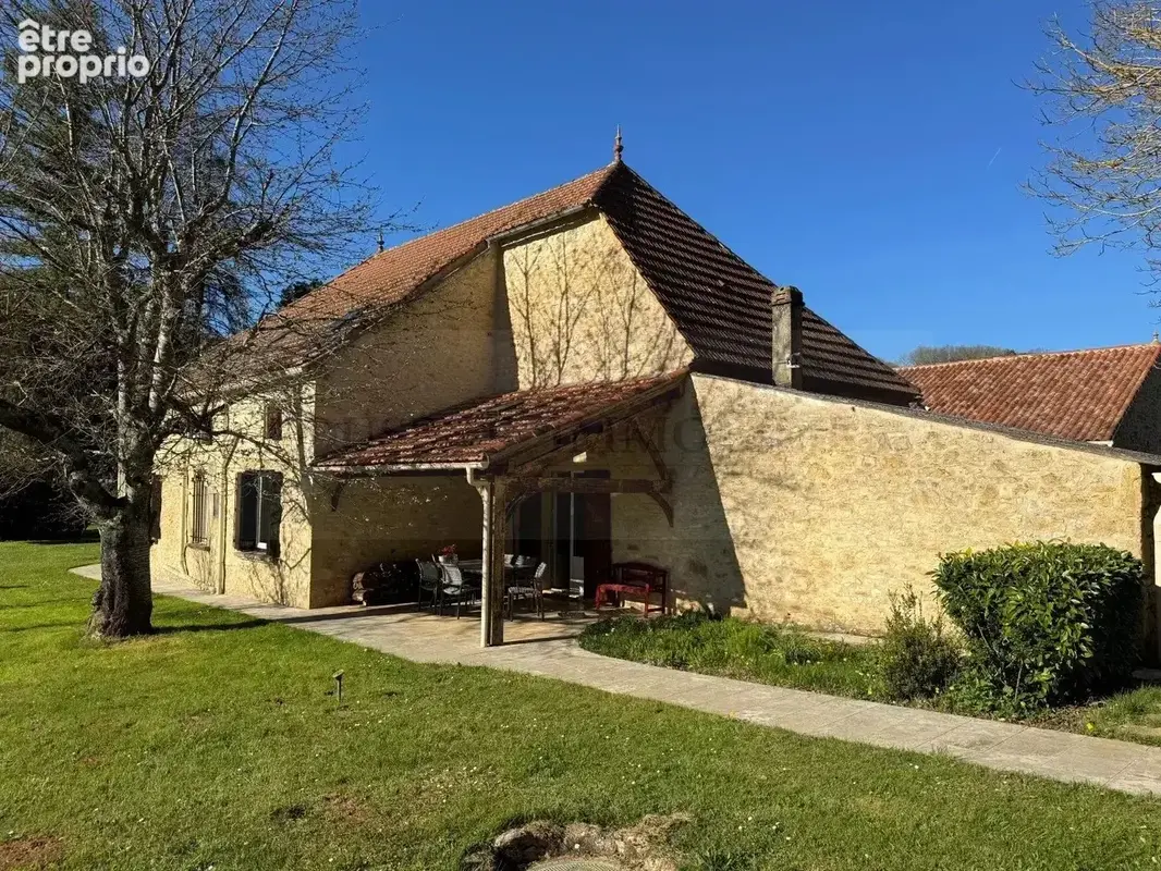 Belle propriété de campagne avec piscine sur 3.7 ha de terrain - photo 31