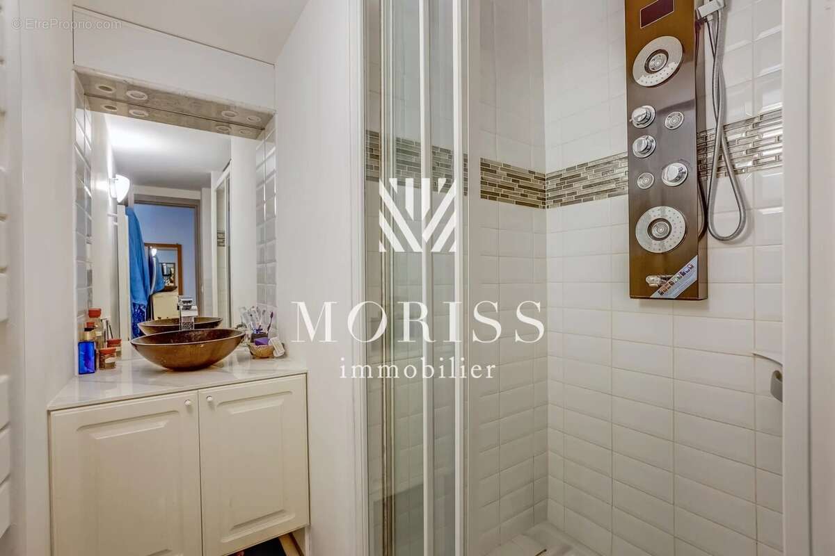 Appartement à PARIS-12E