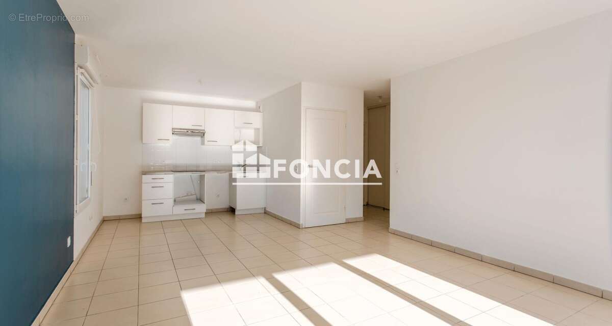 Appartement à SALON-DE-PROVENCE